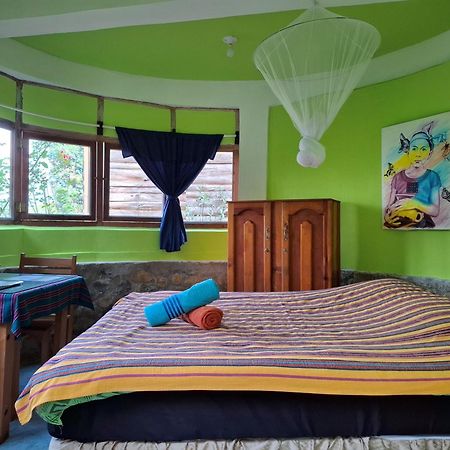 Eco-Hotel Mayachik San Juan La Laguna Exteriör bild