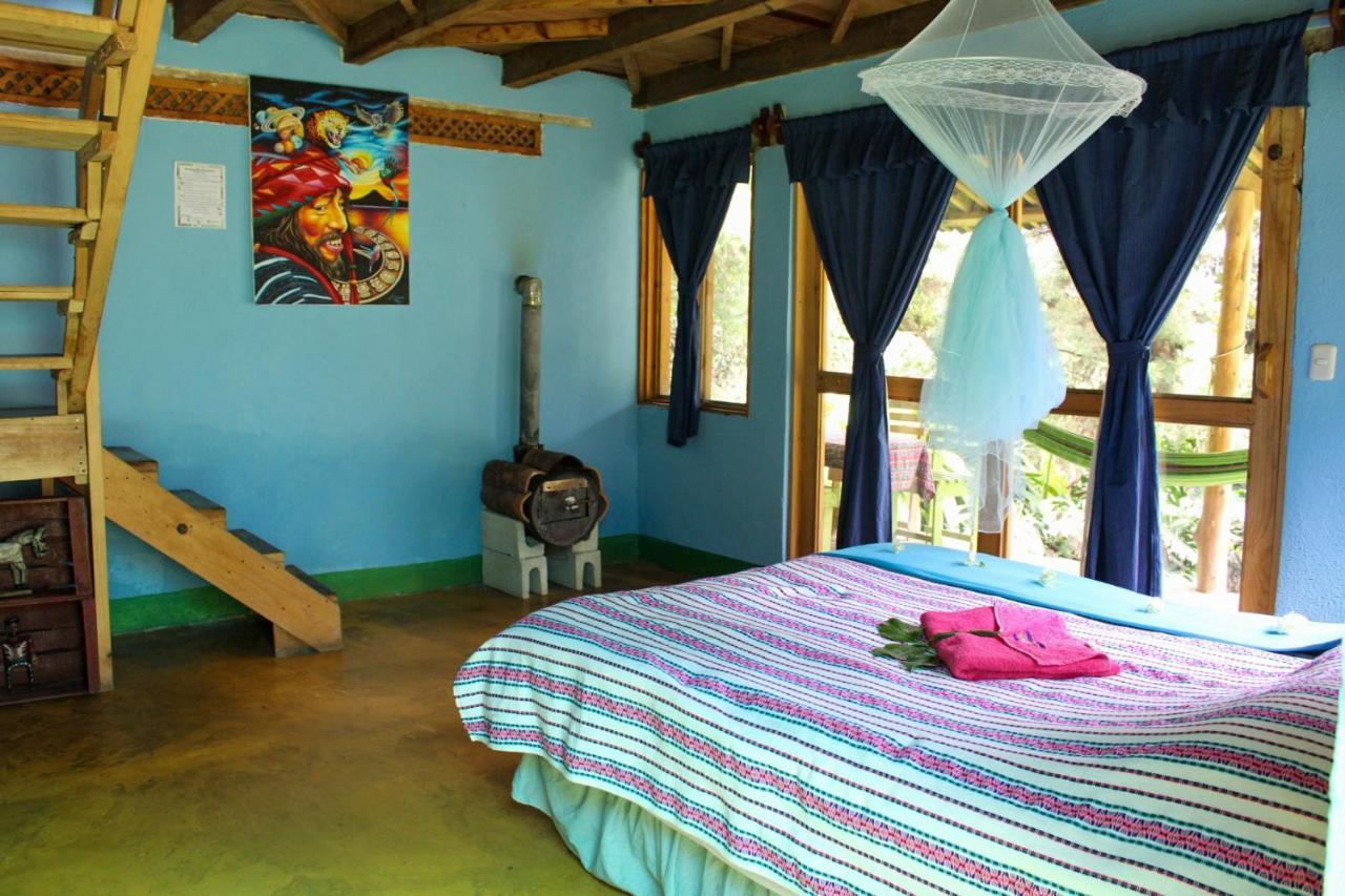Eco-Hotel Mayachik San Juan La Laguna Exteriör bild