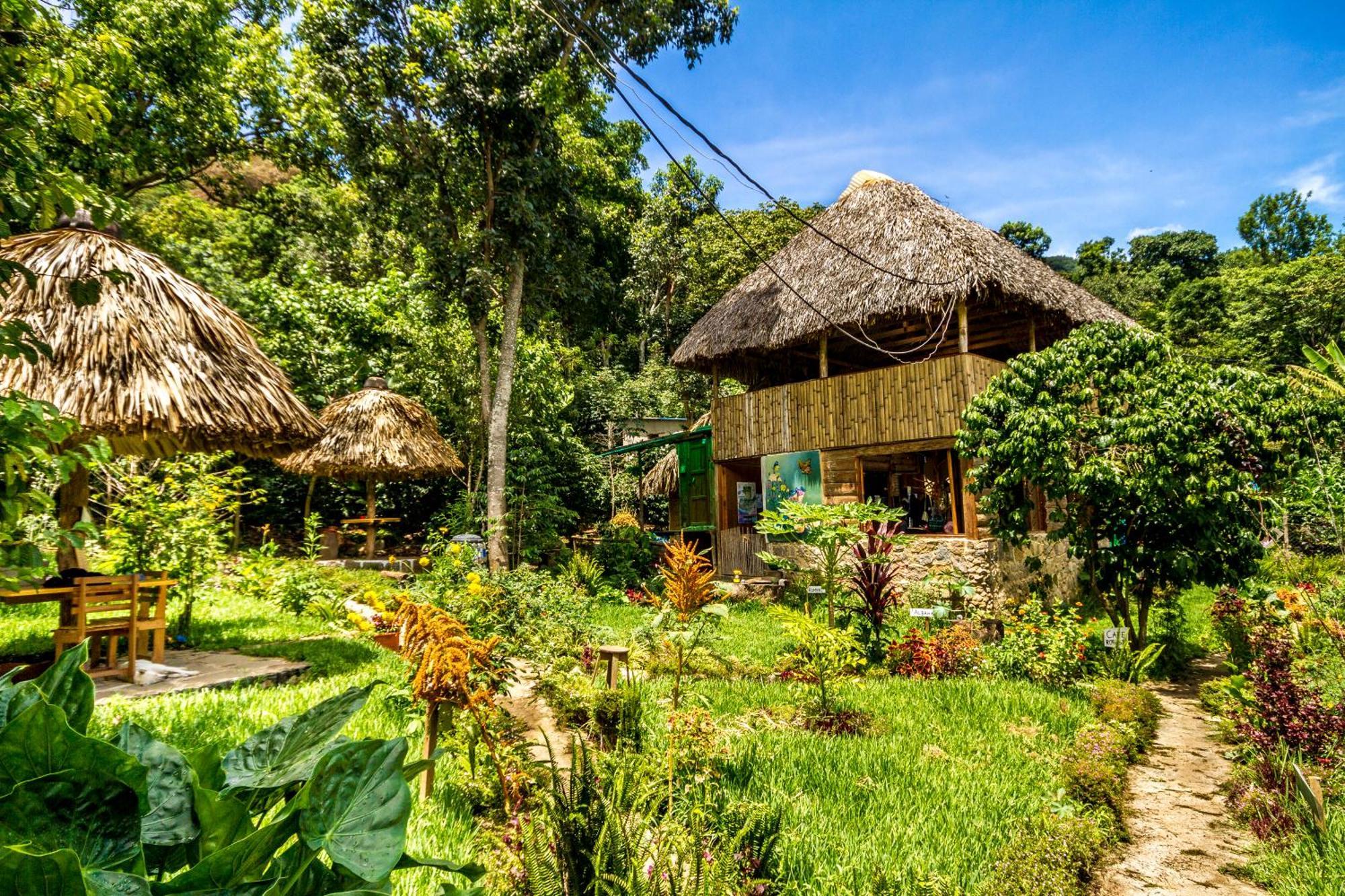Eco-Hotel Mayachik San Juan La Laguna Exteriör bild
