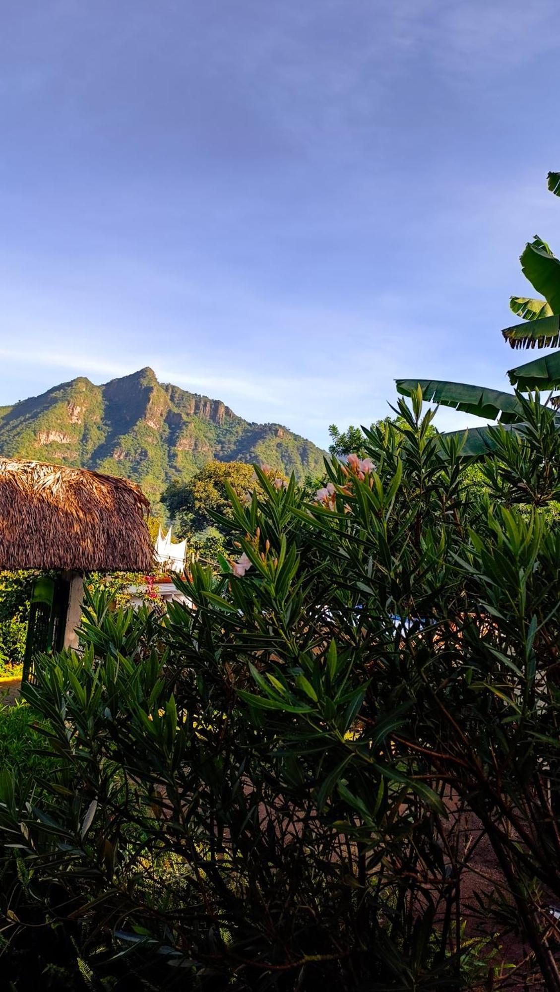 Eco-Hotel Mayachik San Juan La Laguna Exteriör bild