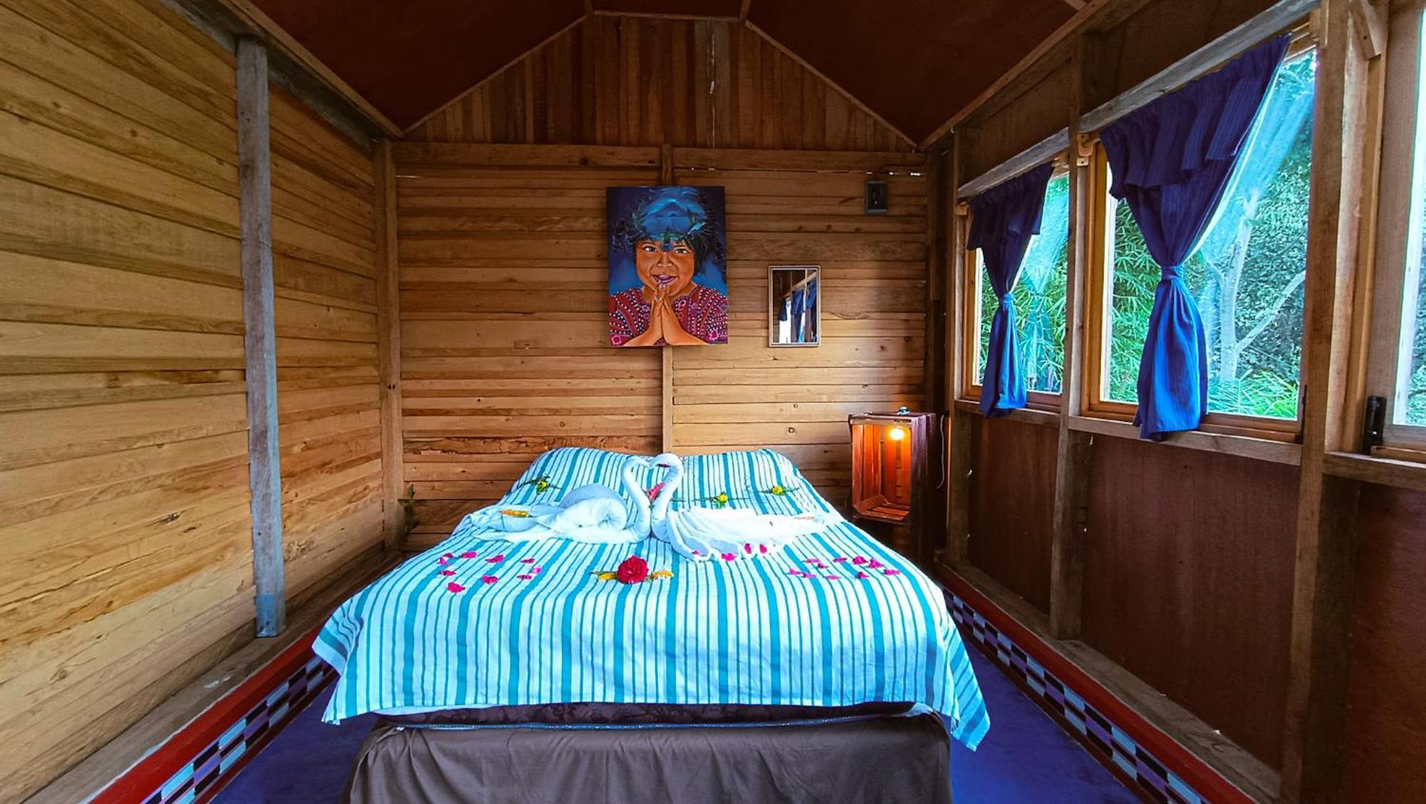 Eco-Hotel Mayachik San Juan La Laguna Exteriör bild