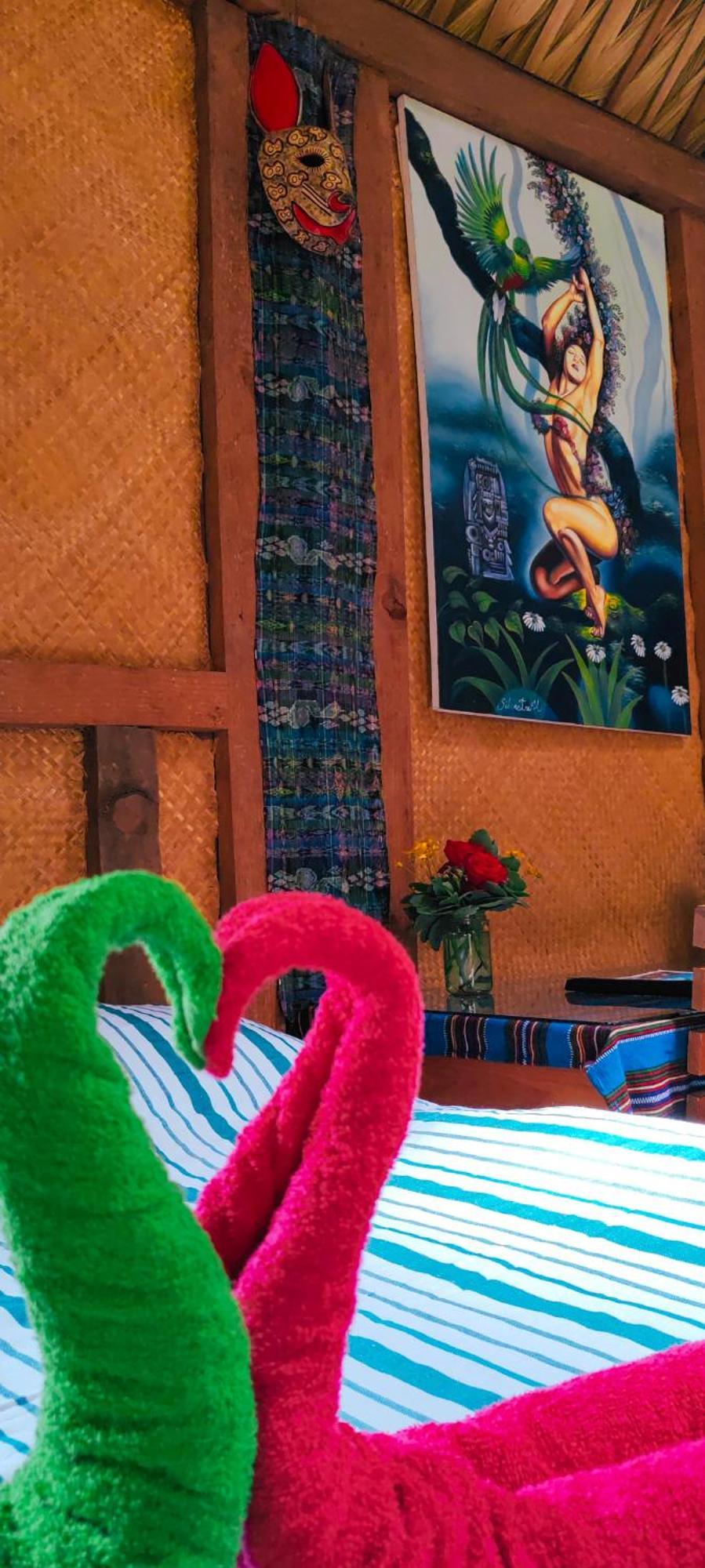 Eco-Hotel Mayachik San Juan La Laguna Exteriör bild