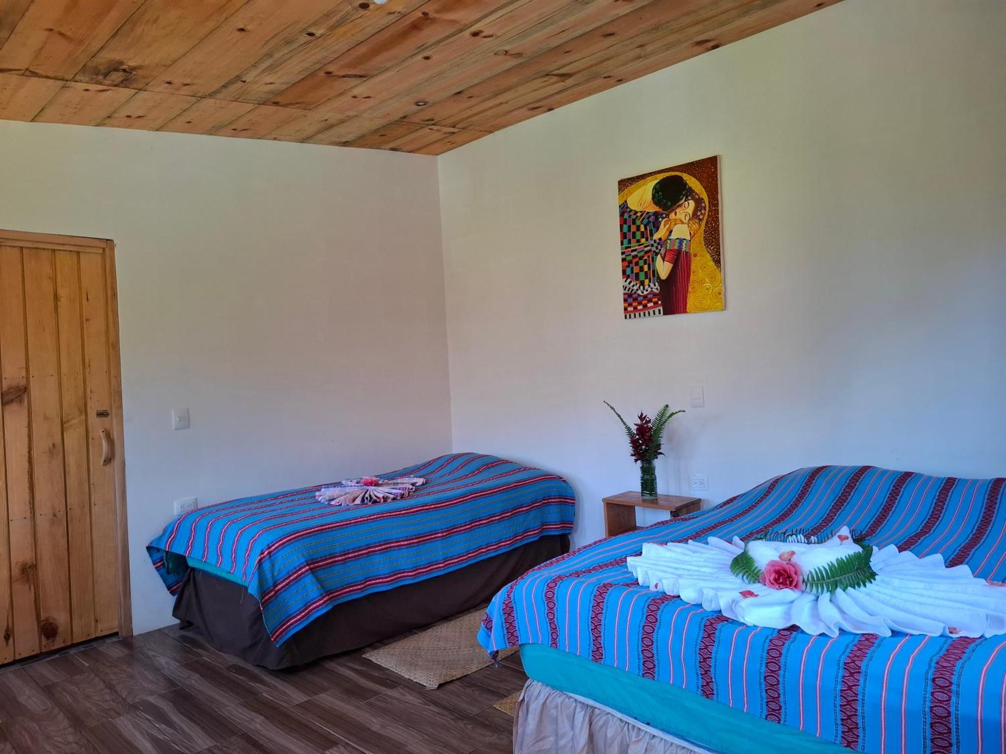 Eco-Hotel Mayachik San Juan La Laguna Exteriör bild